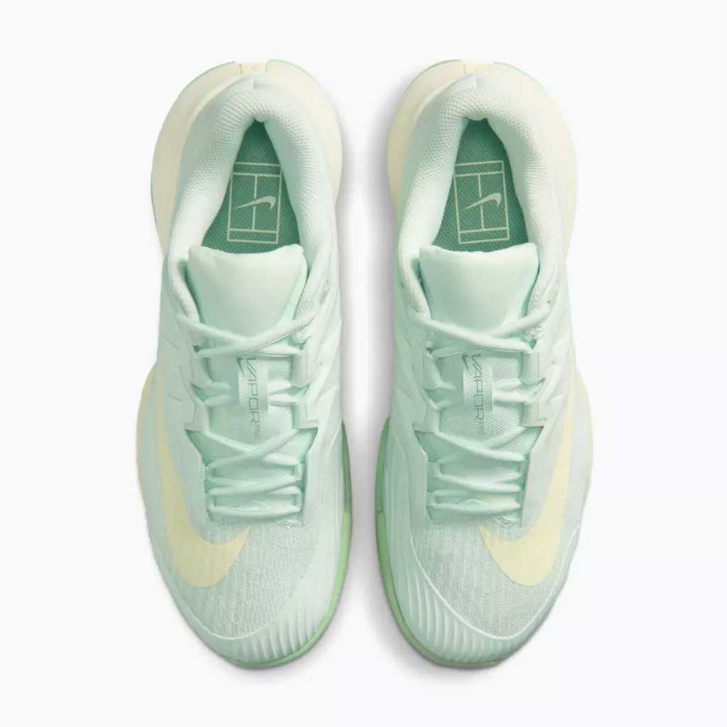 Теннисные кроссовки Nike Vapor Pro 3 barely green/sea glass/coconut milk