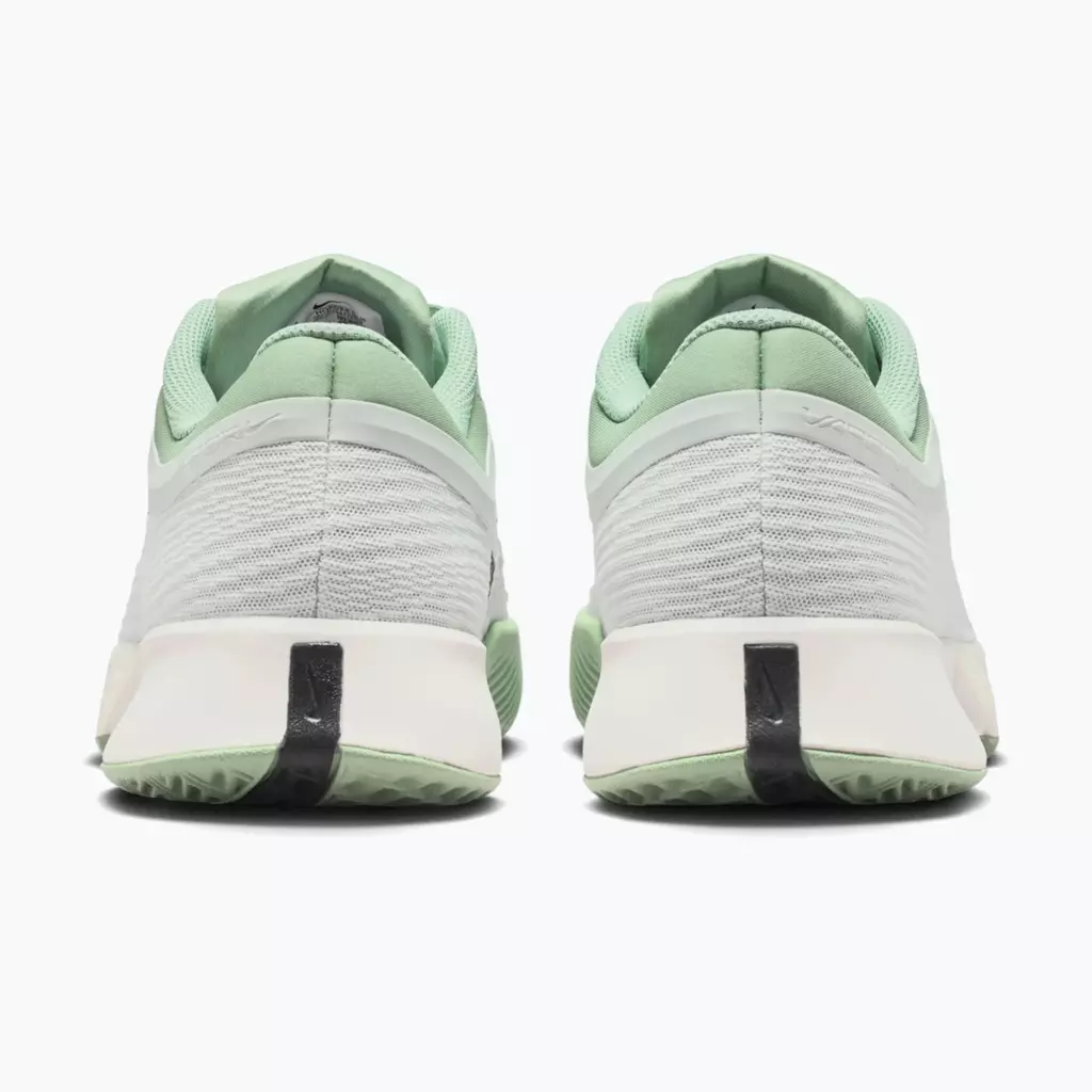 Теннисные кроссовки Nike Vapor Pro 3 Clay light bilver/steam/phantom/black