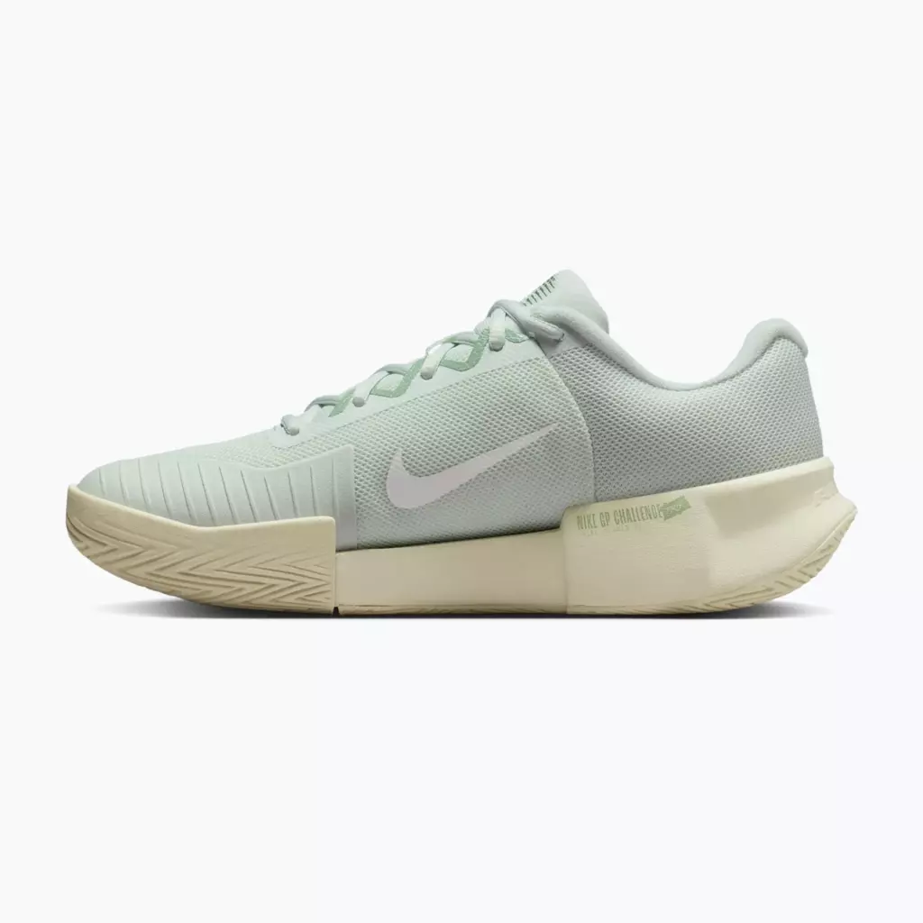 Женские Теннисные кроссовки Nike GP Challenge Pro steam/barely green/sea glass/white
