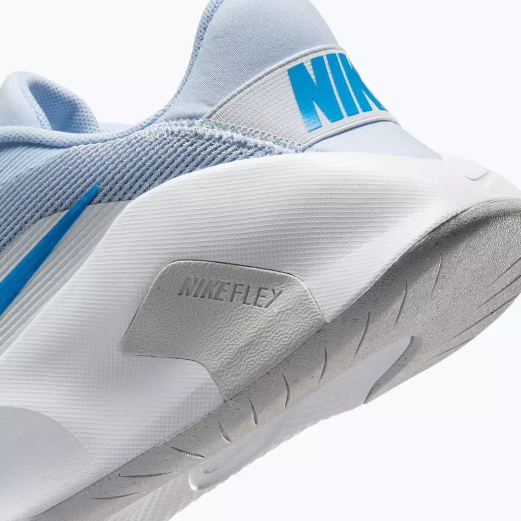 Женские Кроссовки для бега Nike Flex Train hydrogen blue/light photo blue
