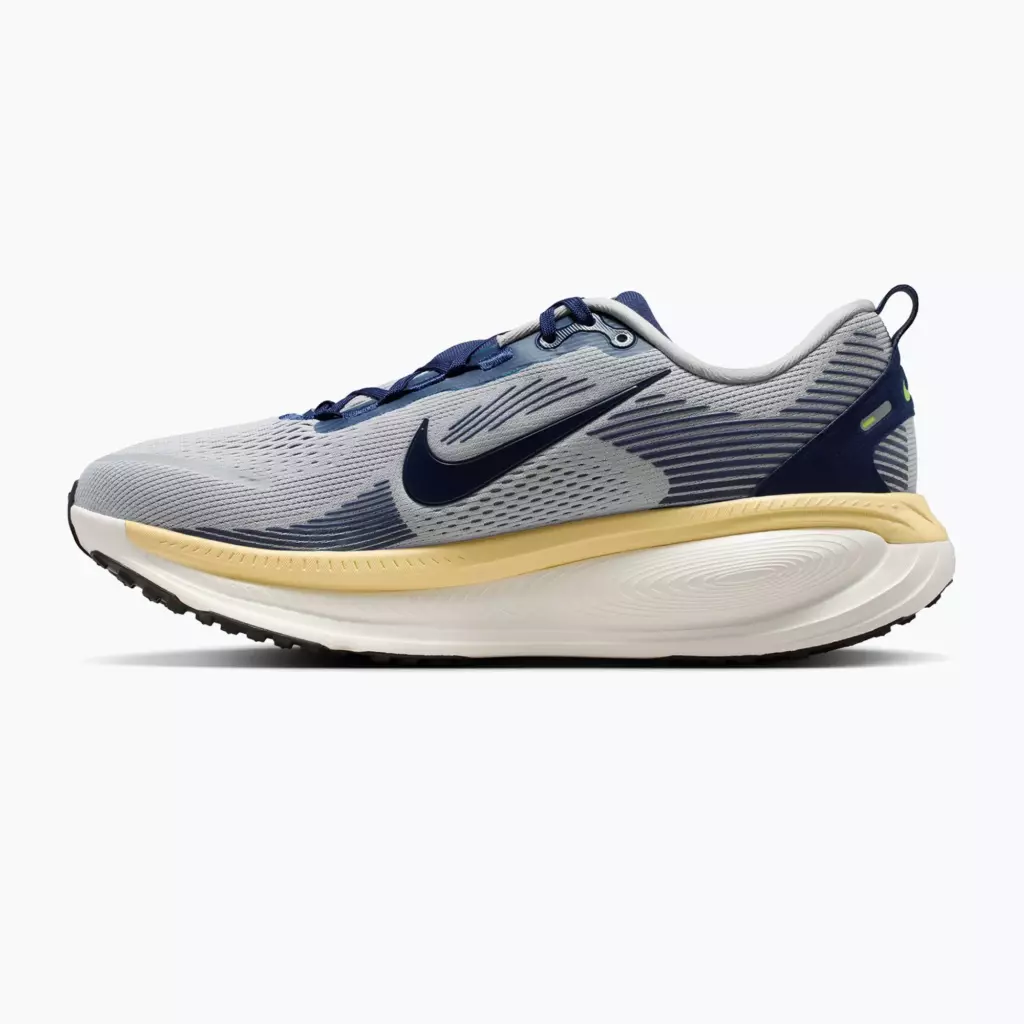 Кроссовки для бега Nike Vomero 18 wolf grey/pewter/sail/midnight navy