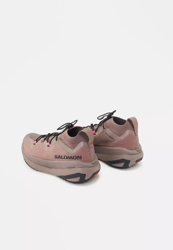 Кроссовки для бега Salomon GRVL CONCEPT - iron/black/knockout pink