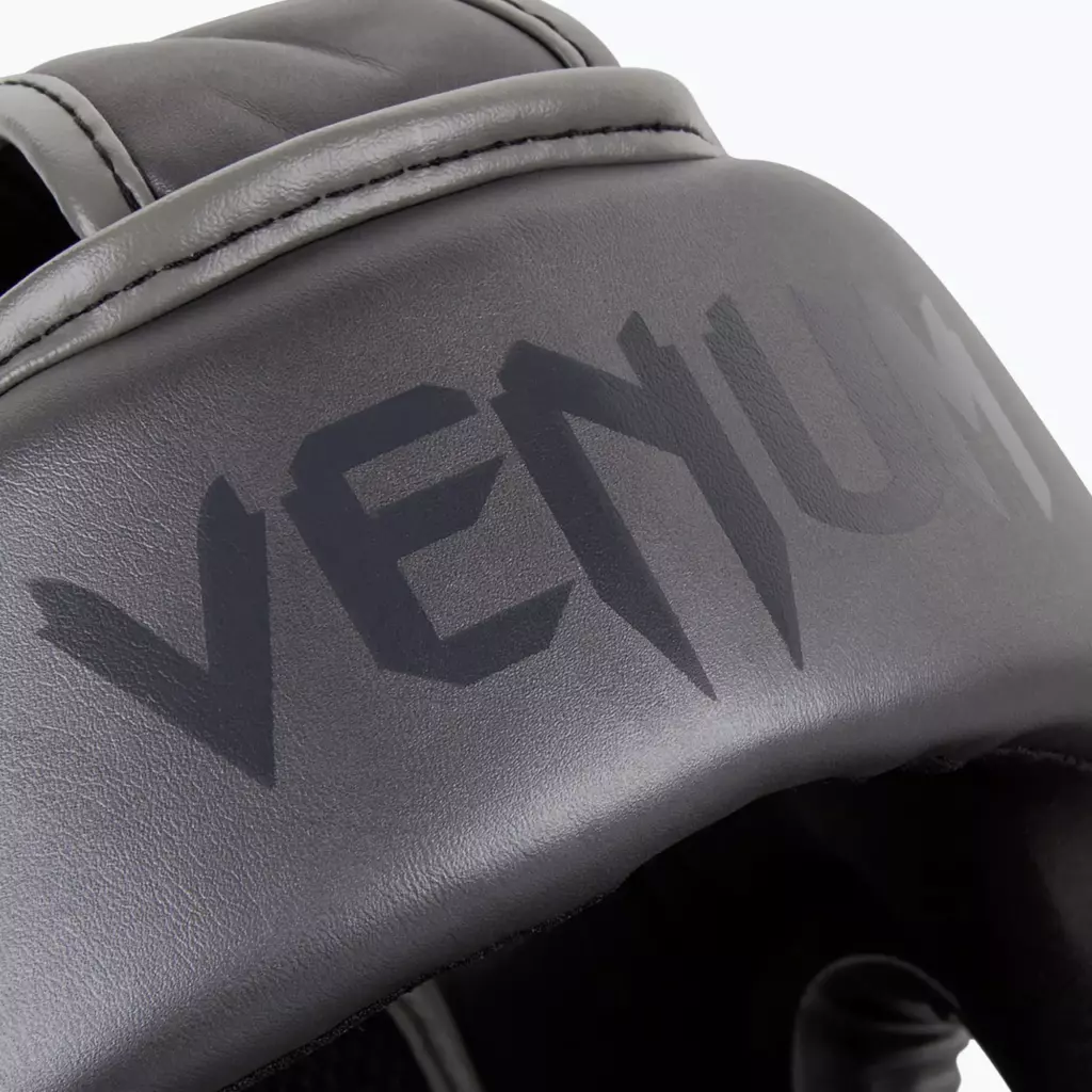 Боксёрский шлем Venum Elite white taille unique
