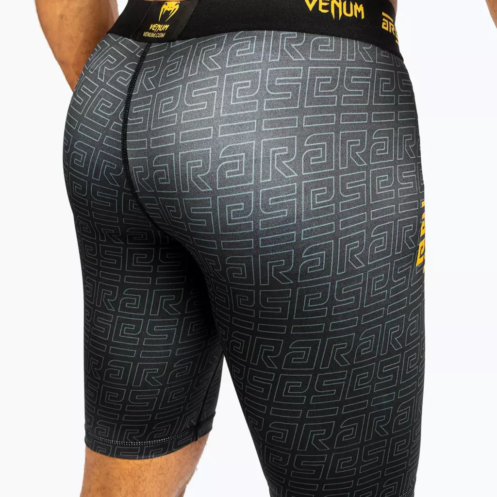 Компрессионные Шорты Venum X Ares 2.0 Vale Tudo black/gold