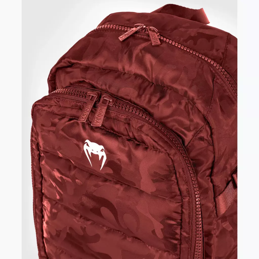 Рюкзак Venum Challenger Pro 22.5 l burgundy