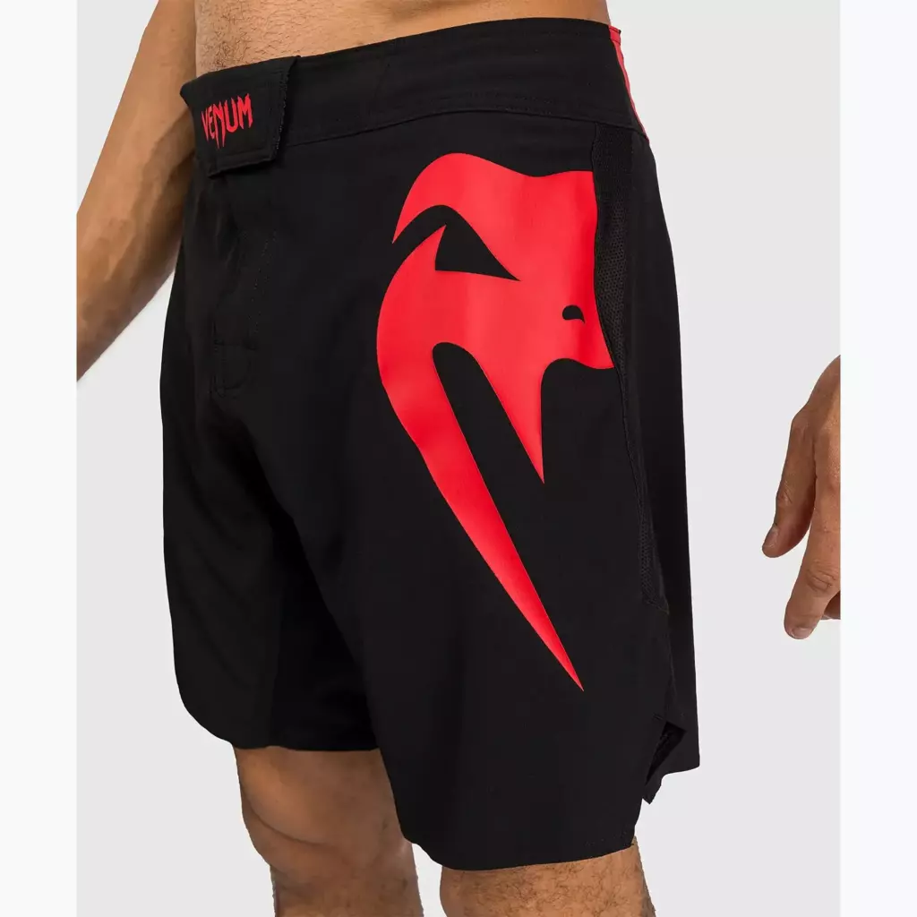 Шорты Venum Light 5.0 black/red