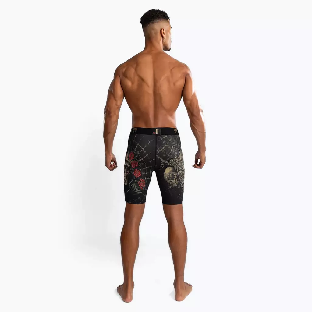 Компрессионные Шорты Venum Santa Muerte 5.0 Men’S Vale Tudo Shorts deep black/gold
