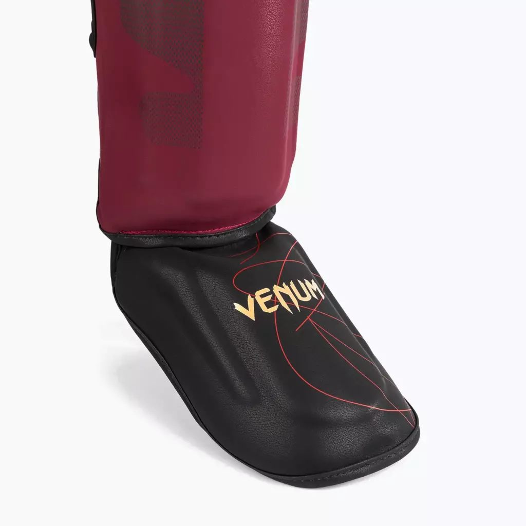 Шингарды Venum Tactical XT Shinguards black/burgundy/gold