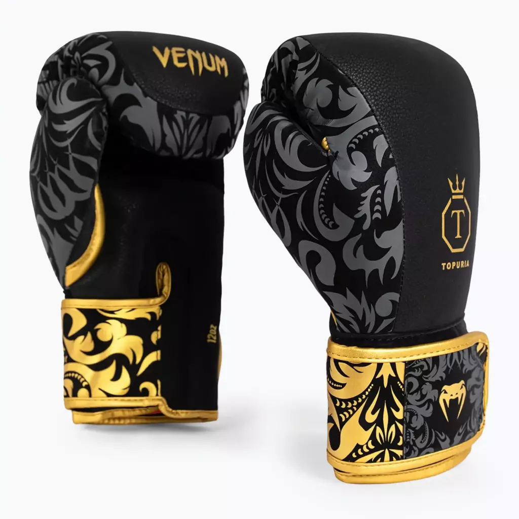 Боксёрские перчатки Venum x Ilia Topuria Unmatched Boxing black/gold