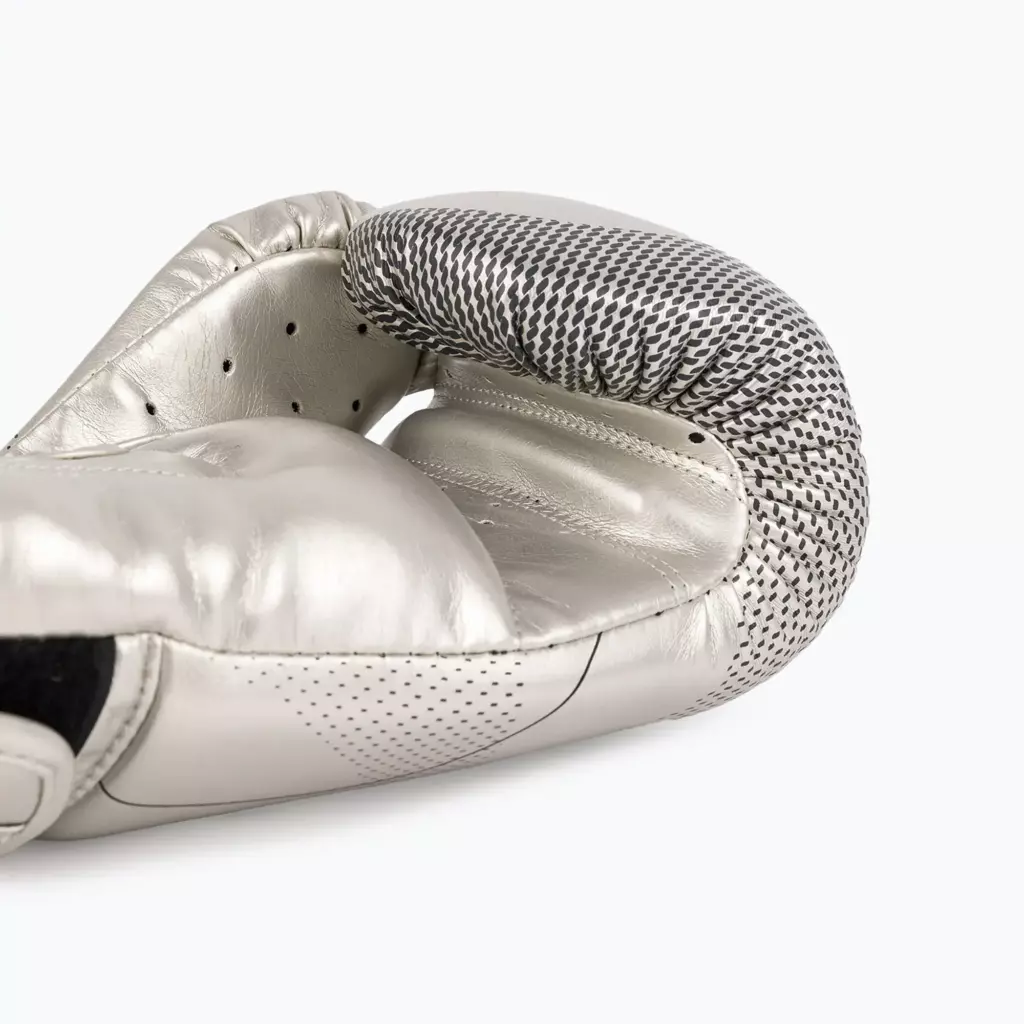 Боксёрские перчатки Venum Nexus Boxing silver/black