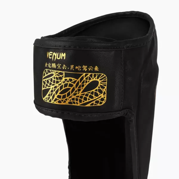 Шингарды Venum Serpenti black/silver/gold