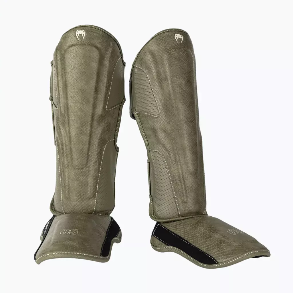 Шингарды Venum Impact Evo Scales Shinguards army green