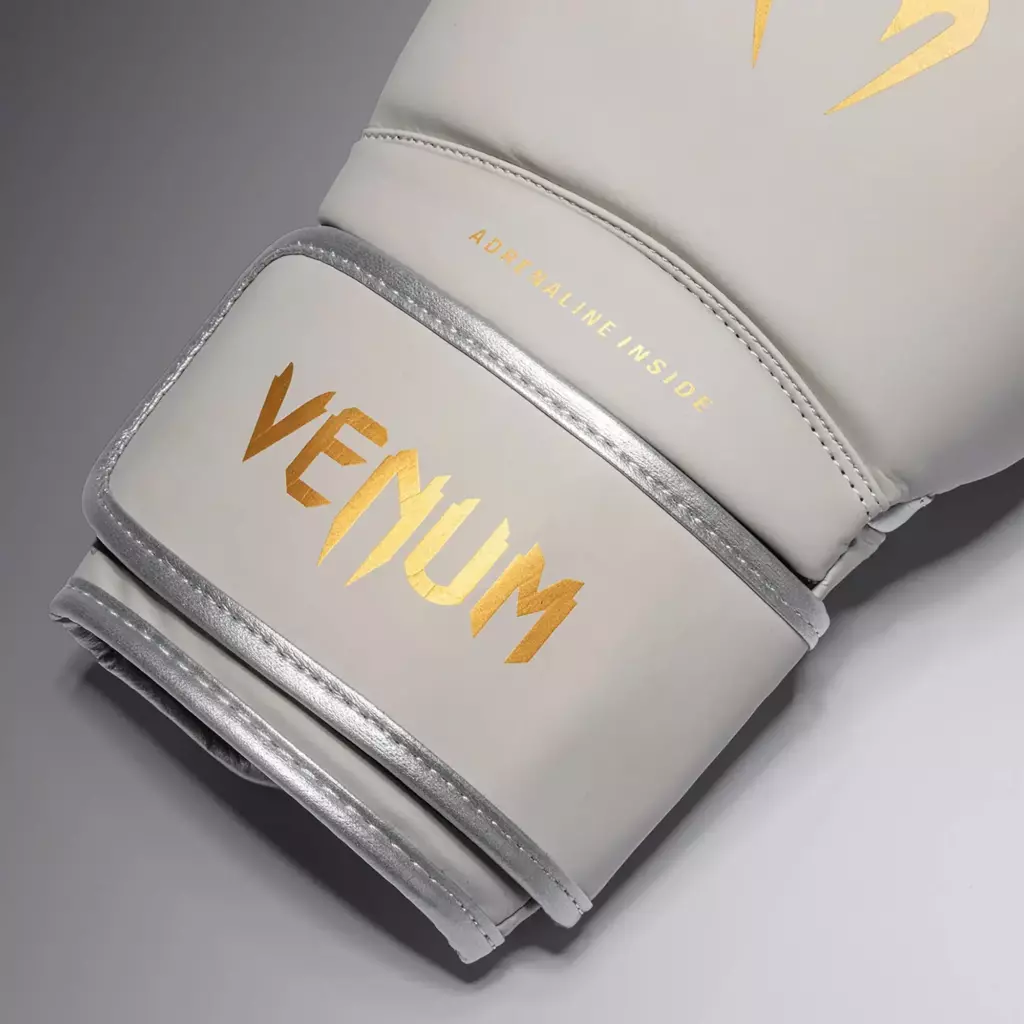 Боксёрские перчатки Venum Contender 1.5 ivory/gold