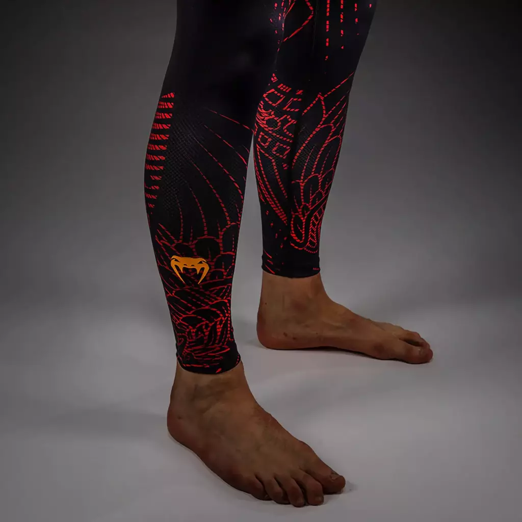 Компрессионные штаны Venum Quetzal Fury black/fury red