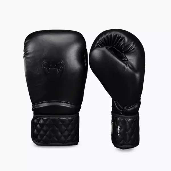 Боксёрские перчатки Venum Impact Classic Boxing black
