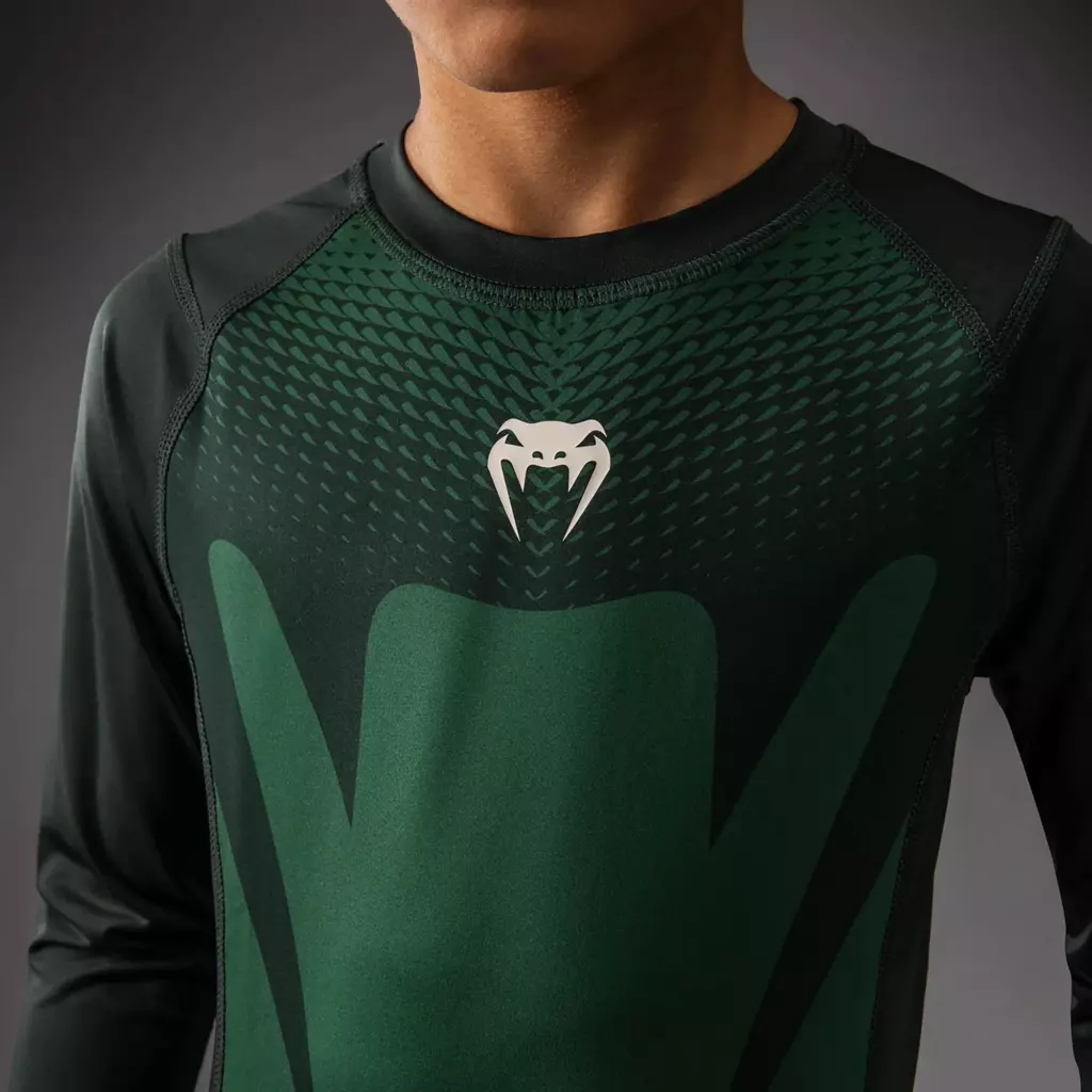 Детский Рашгард Venum Attack green/off white