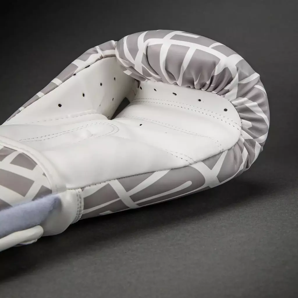 Боксёрские перчатки Venum Contender 1.5 XT 3D Boxing white/gold