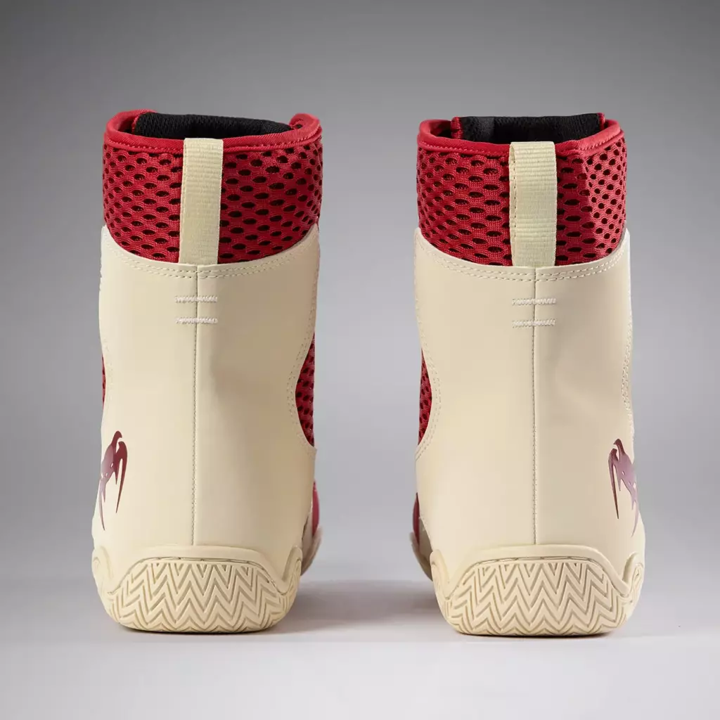 Боксёрки Venum Contender Boxing ruby red/ivory