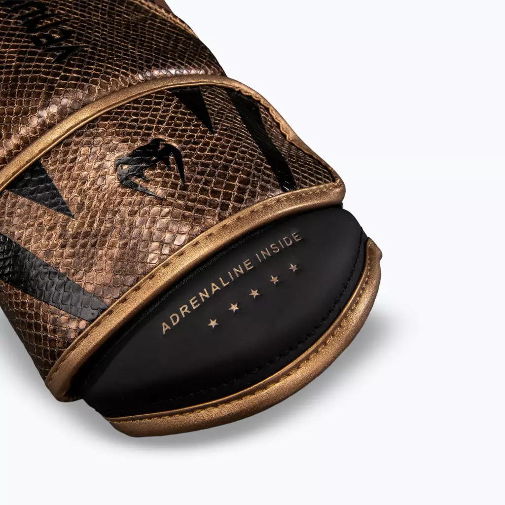 Боксёрские перчатки Venum Challenger 4.0 brown/black
