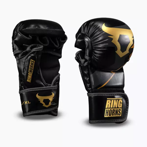 Боксёрские перчатки Venum Ringhorns Charger black/gold