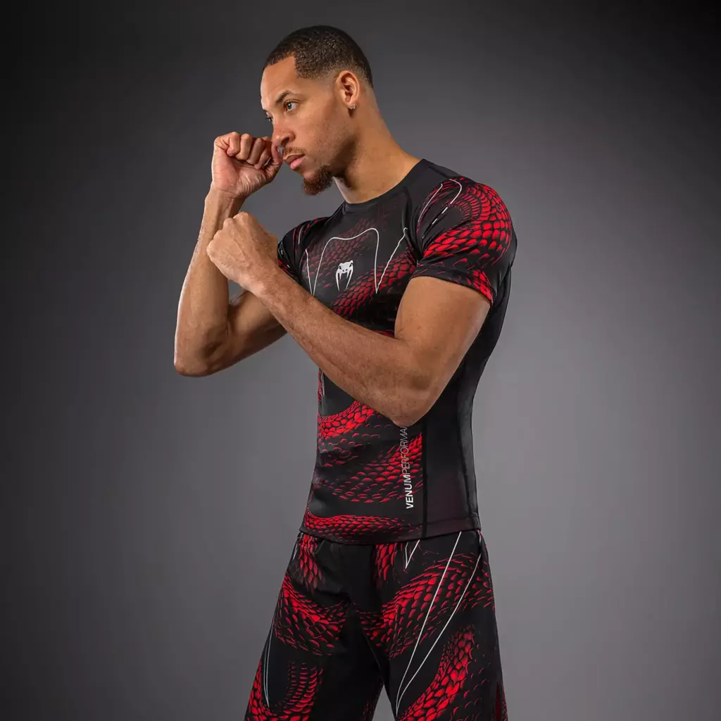 Рашгард Venum Matupa Short Sleeve black/red/silver