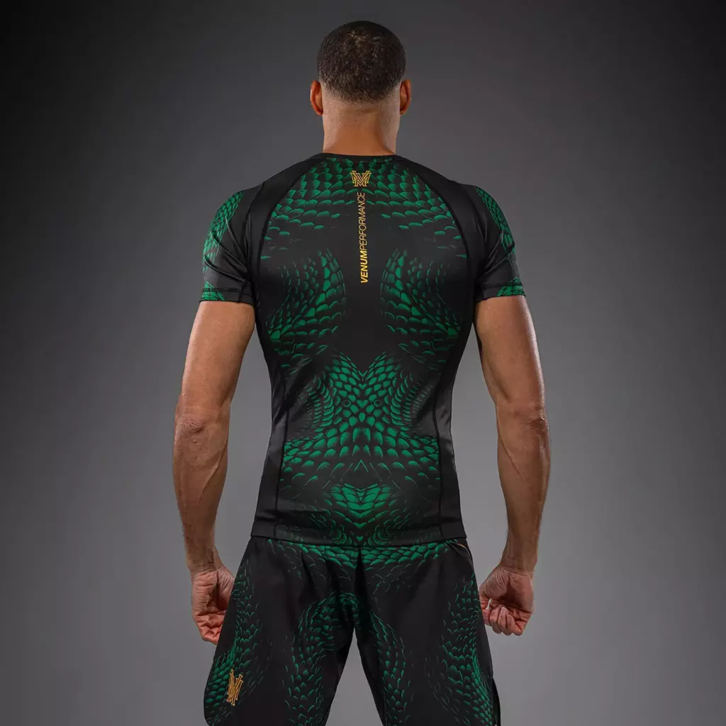 Рашгард Venum Matupa Short Sleeve black/green/gold