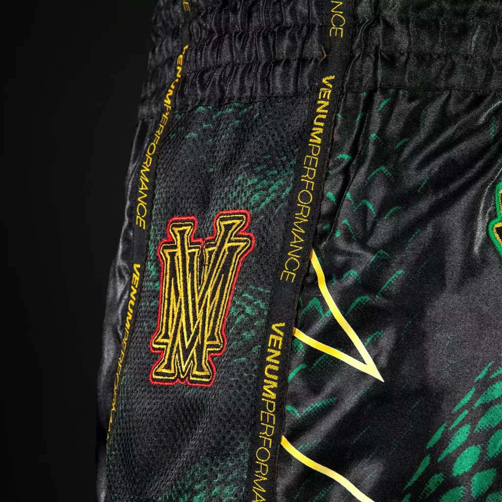 Шорты Venum Matupa Muay Thai black/green/gold
