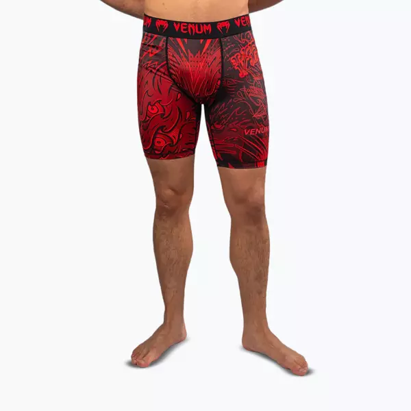 Компрессионные Шорты Venum Wolf Atak Vale Tudo Shorts black/red