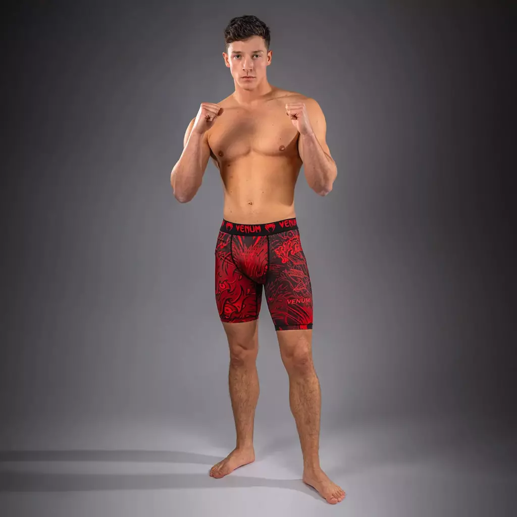 Шорты Venum Wolf Atak Muay Thai Shorts black/red