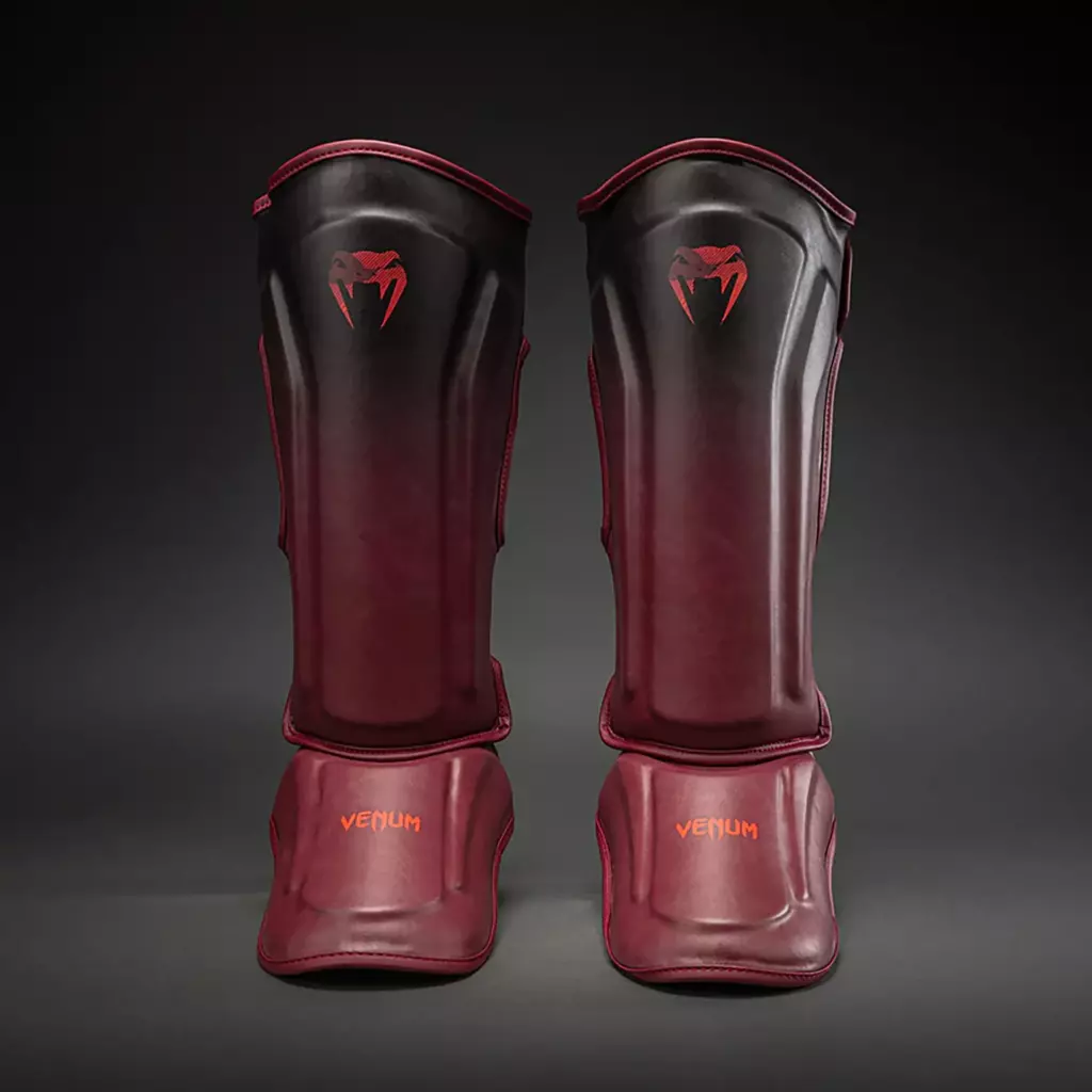 Шингарды Venum Spectre Shin black/red