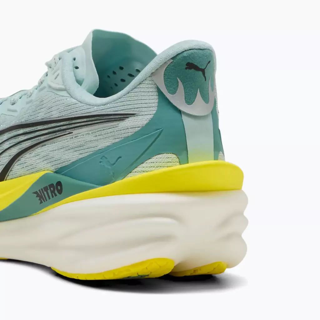 Женские Кроссовки для бега PUMA Deviate Nitro 4 blue