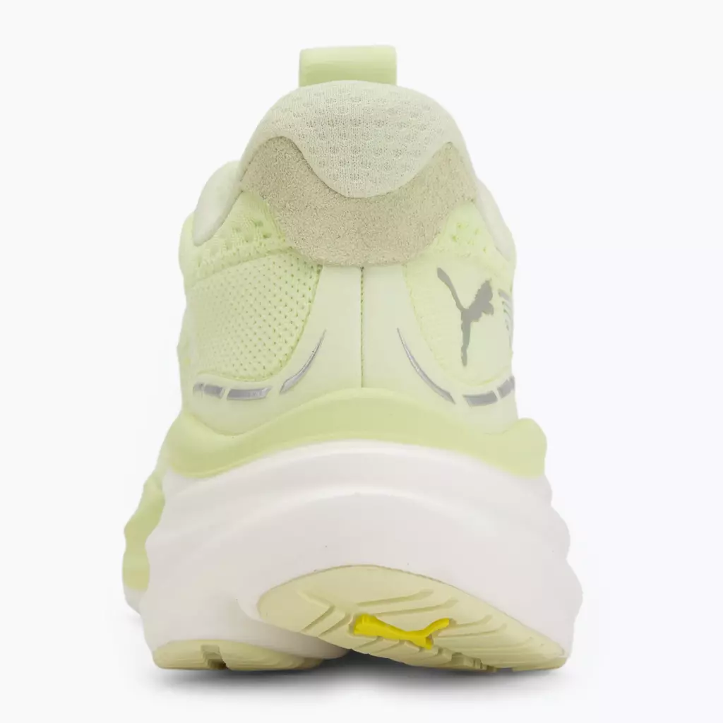Женские Кроссовки для бега PUMA Magnify Nitro 3 green