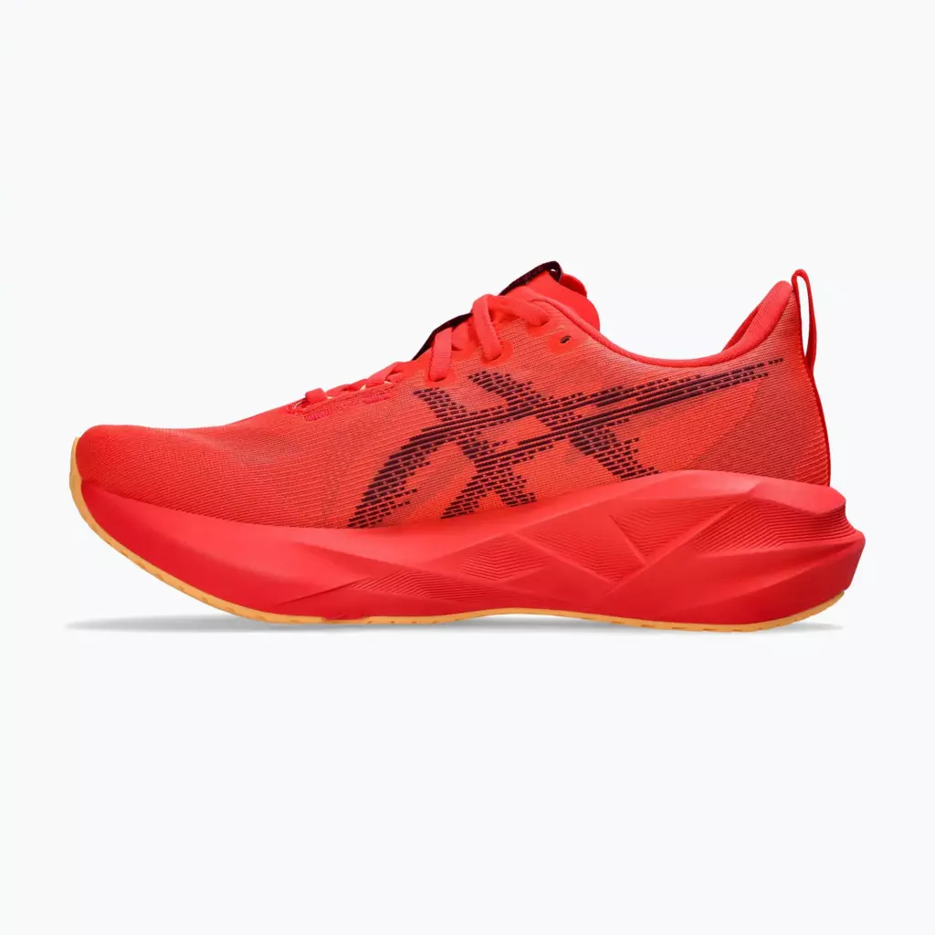 Кроссовки для бега ASICS Novablast 5 flash red/edo purple