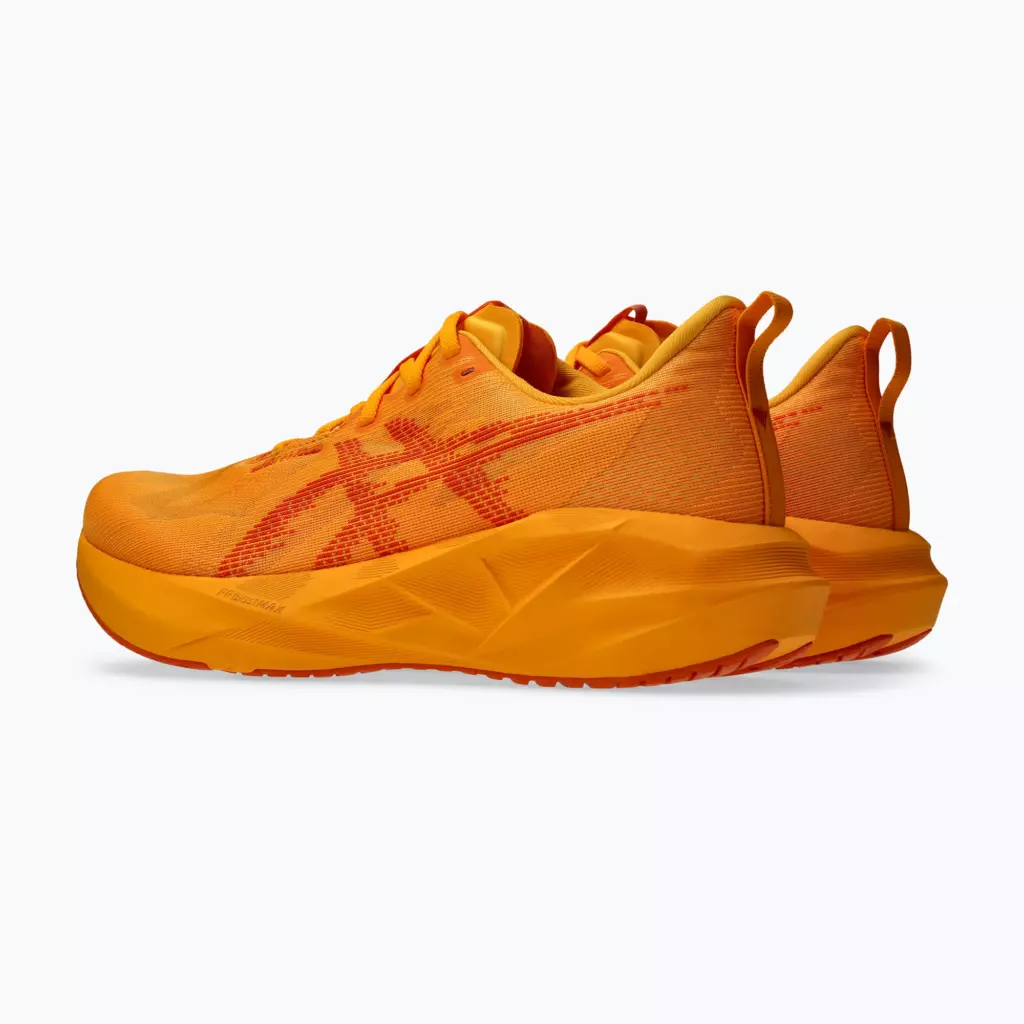 Кроссовки для бега ASICS Novablast 5 yamabuki/anzu