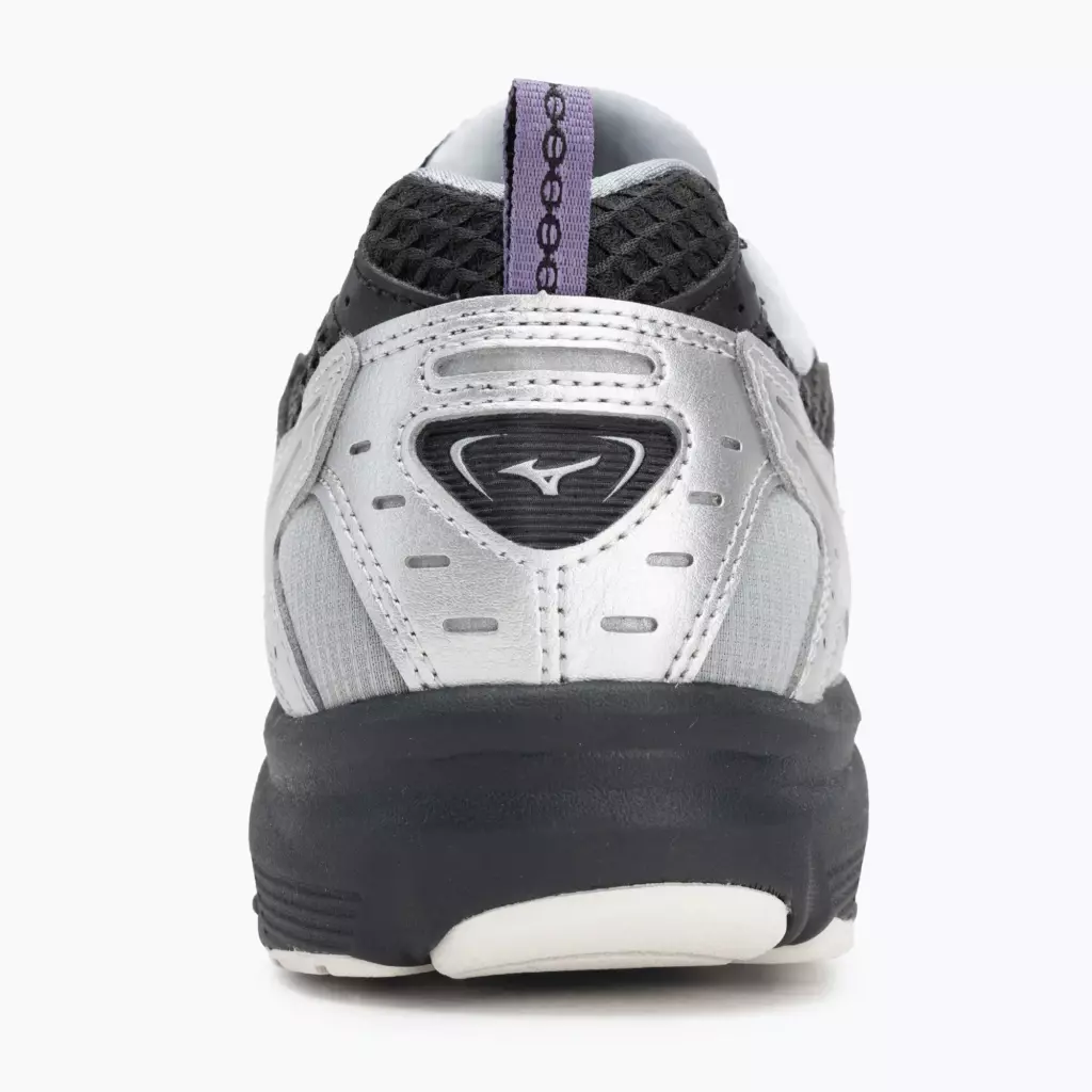 Mizuno MXR black/black sand/purple haze