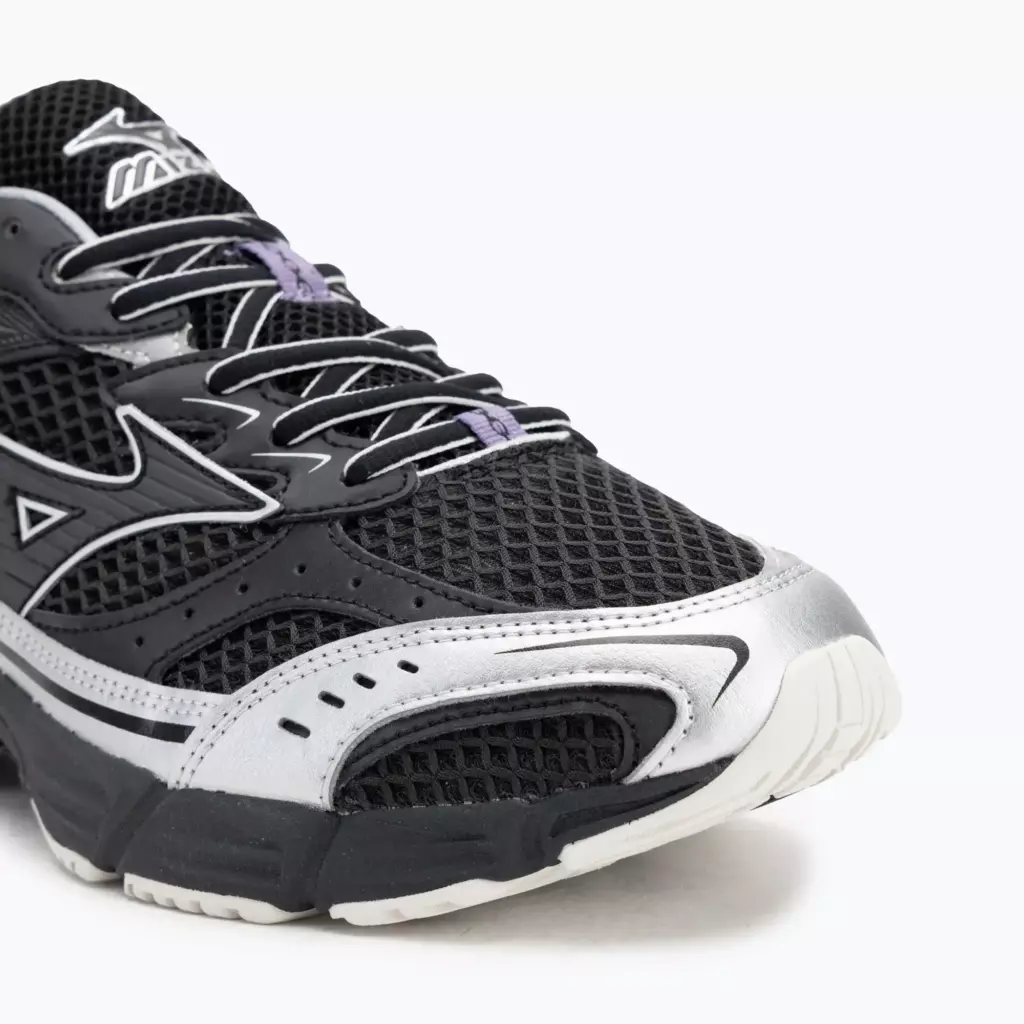 Mizuno MXR black/black sand/purple haze