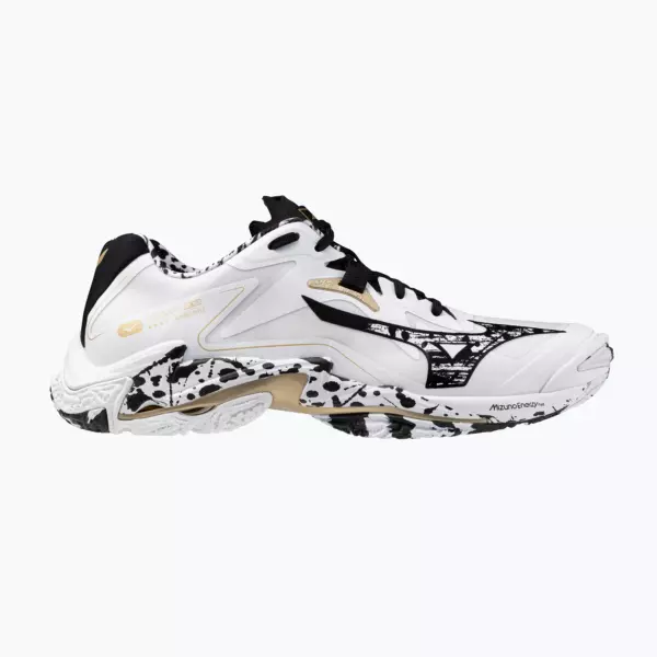 Кроссовки волейбольные Mizuno Wave Lightning Z8 white/black/ge gold