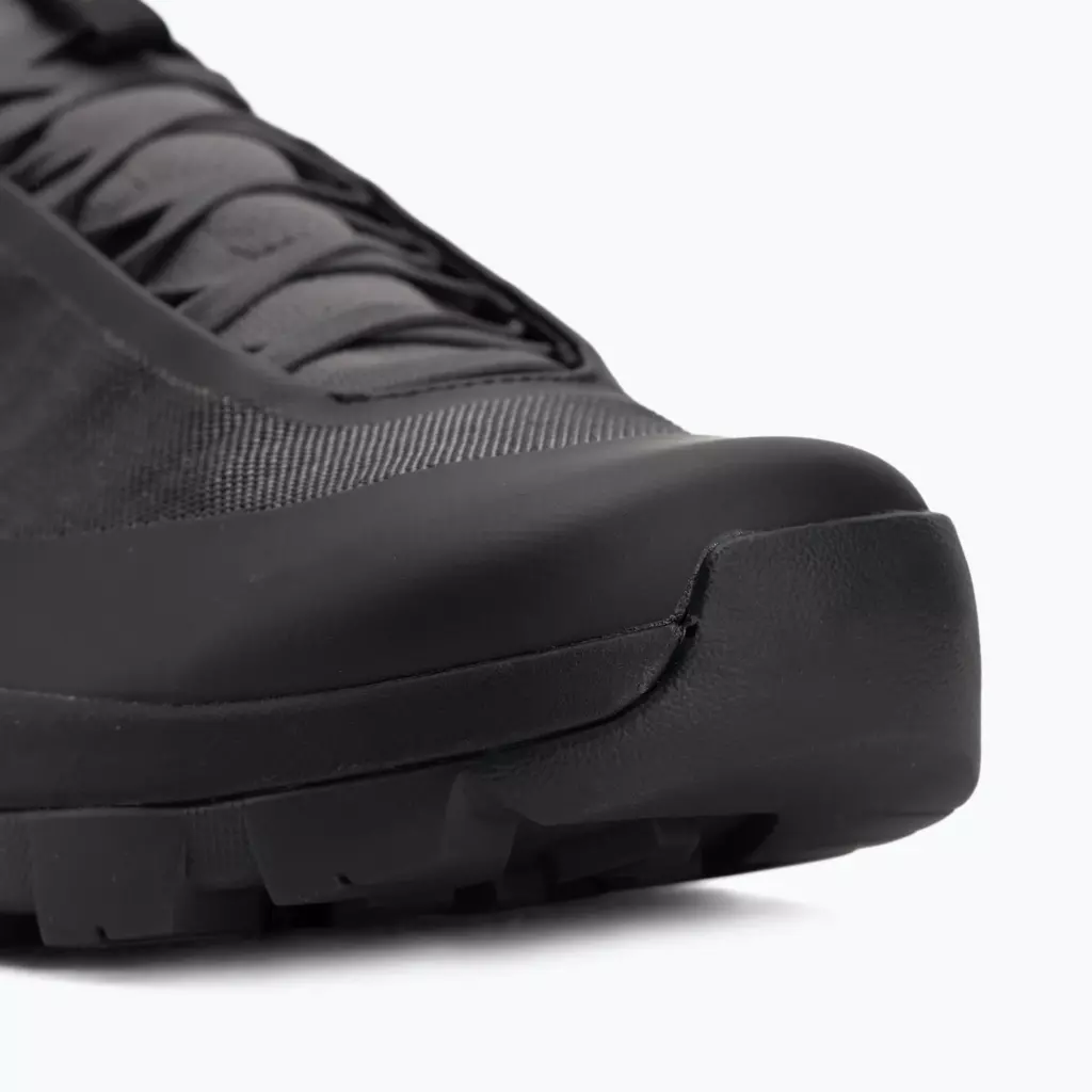 Кроссовки Arcteryx Vertex Alpine black/solaris