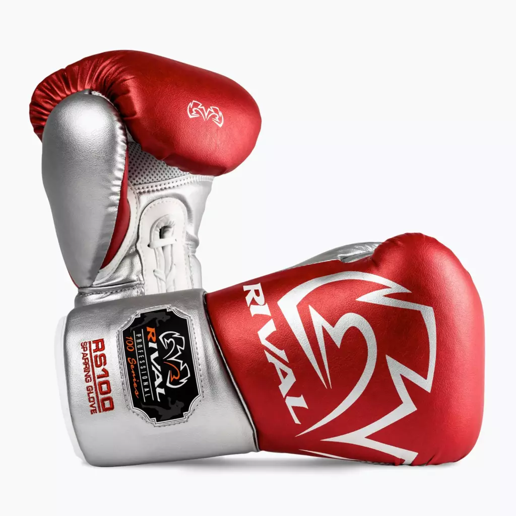 Боксёрские перчатки Rival RS100 Professional red/silver