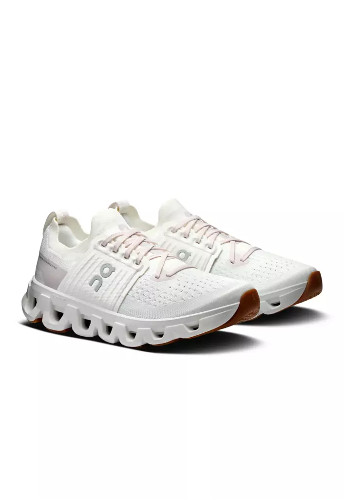 Женские Кроссовки для бега On Cloudswift 4 pearl/mauve