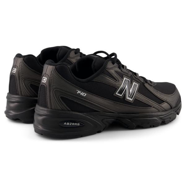 New Balance U740SS2 - чёрные