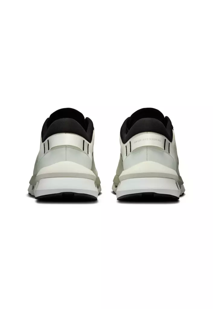 Кроссовки для бега On Cloudzone Ice Black