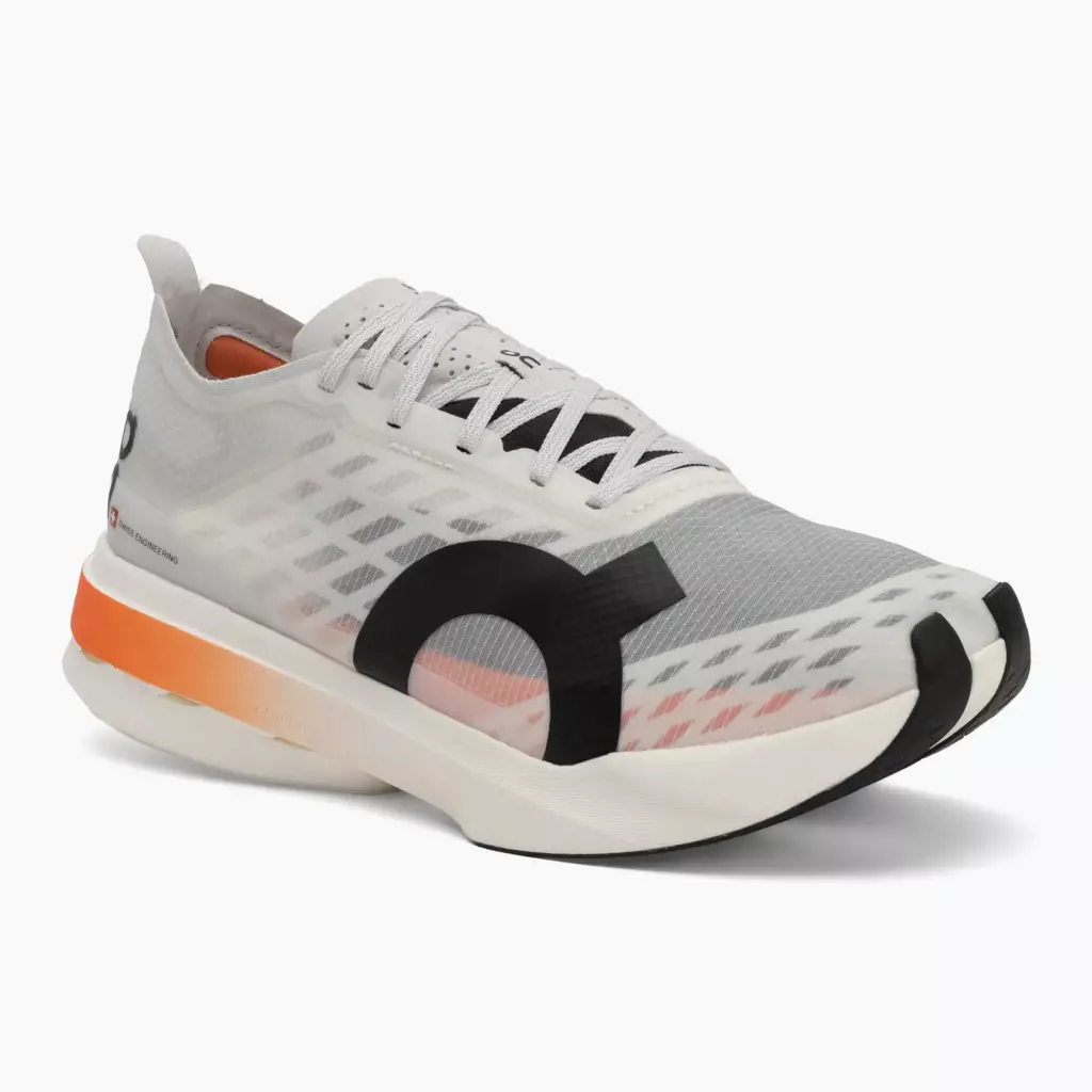 Женские Кроссовки для бега On Cloudboom Strike white/black