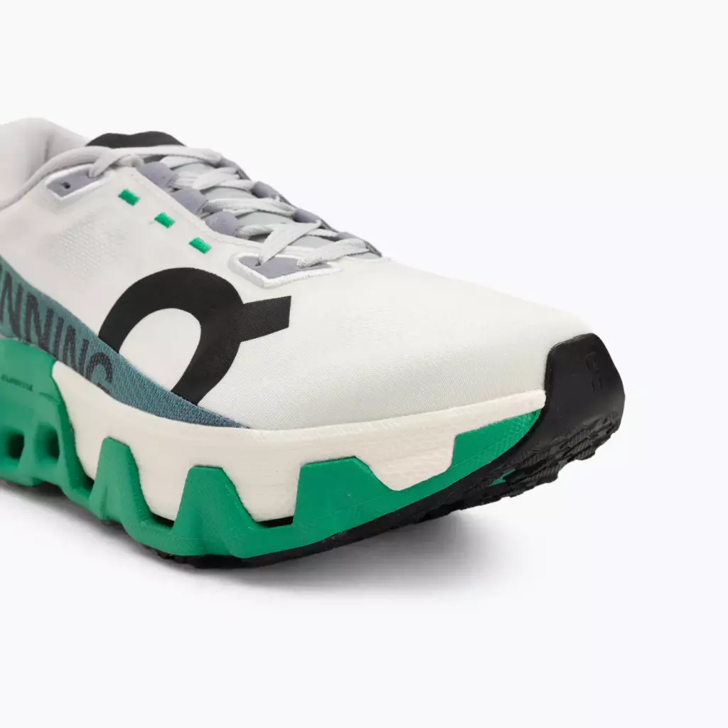 Женские Кроссовки для бега On Cloudmonster Hyper white/mint