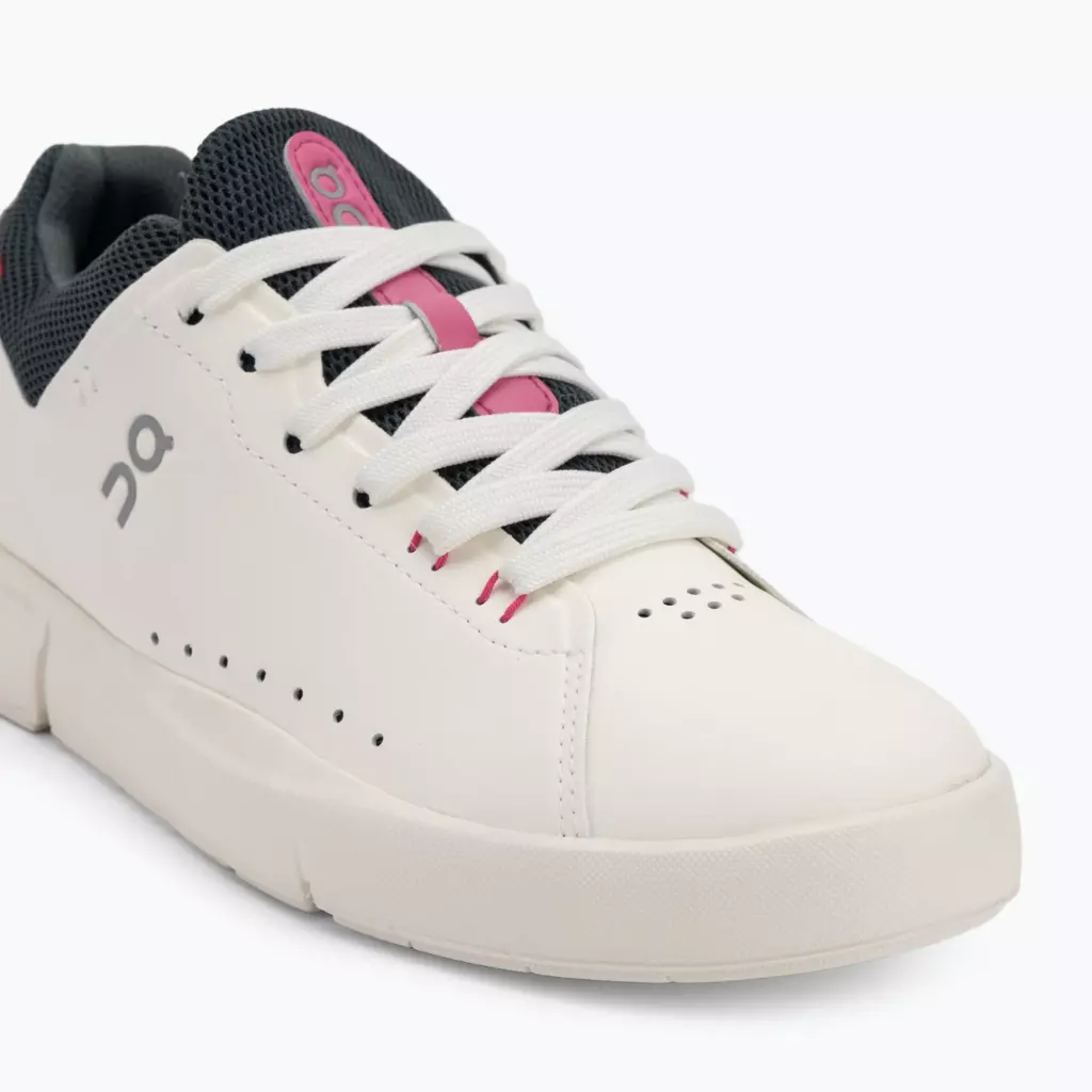 Женские Кроссовки On The Roger Advantage white/savannah