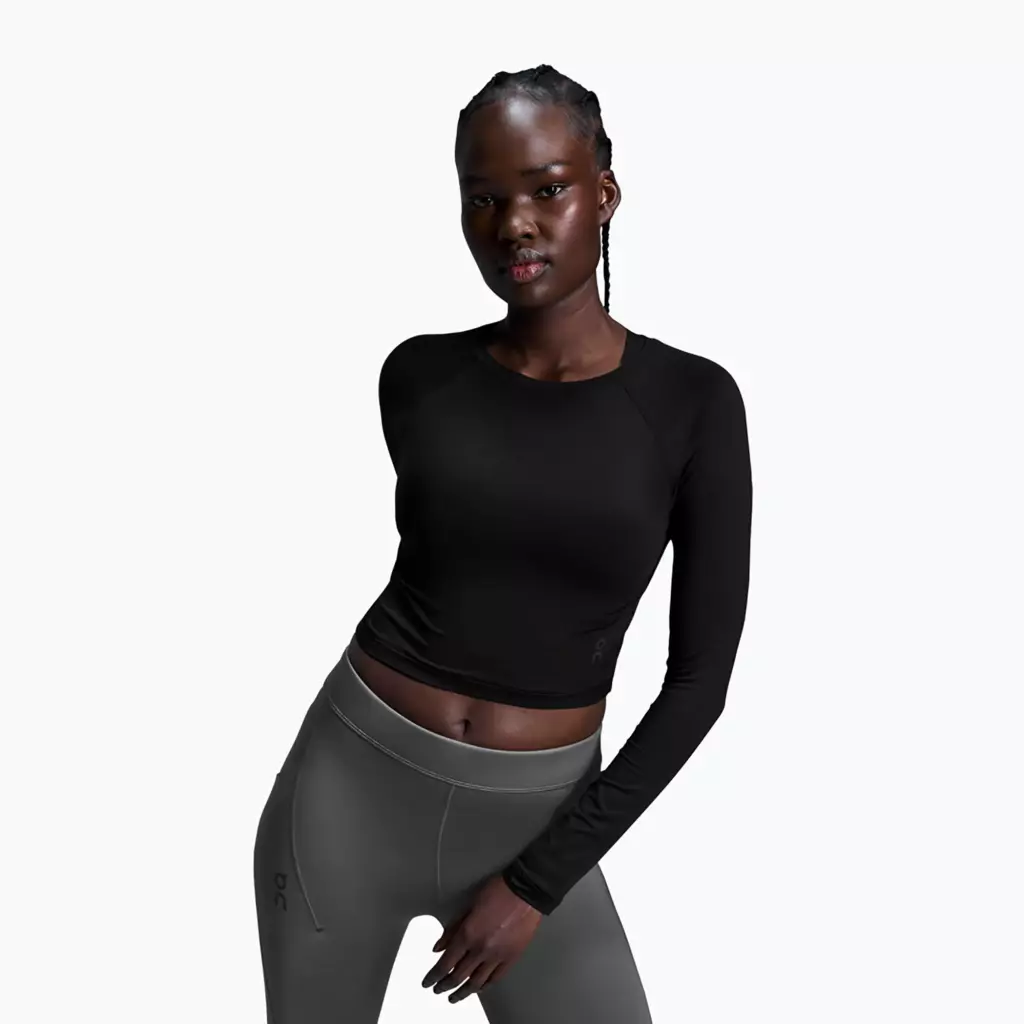 Женский лонгслив On Running Studio Long-T Crop black
