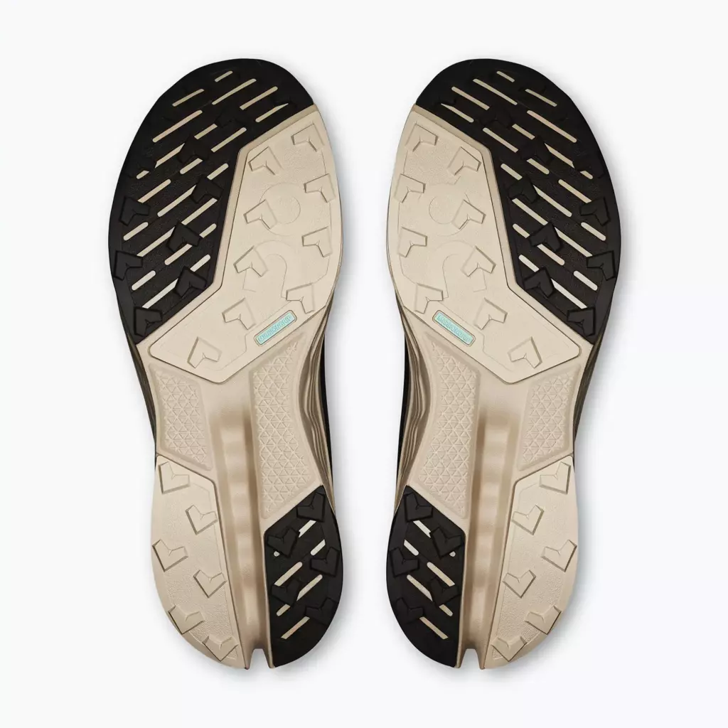 Кроссовки для бега On Cloudsurfer Trail 2 Waterproof cinder/desert