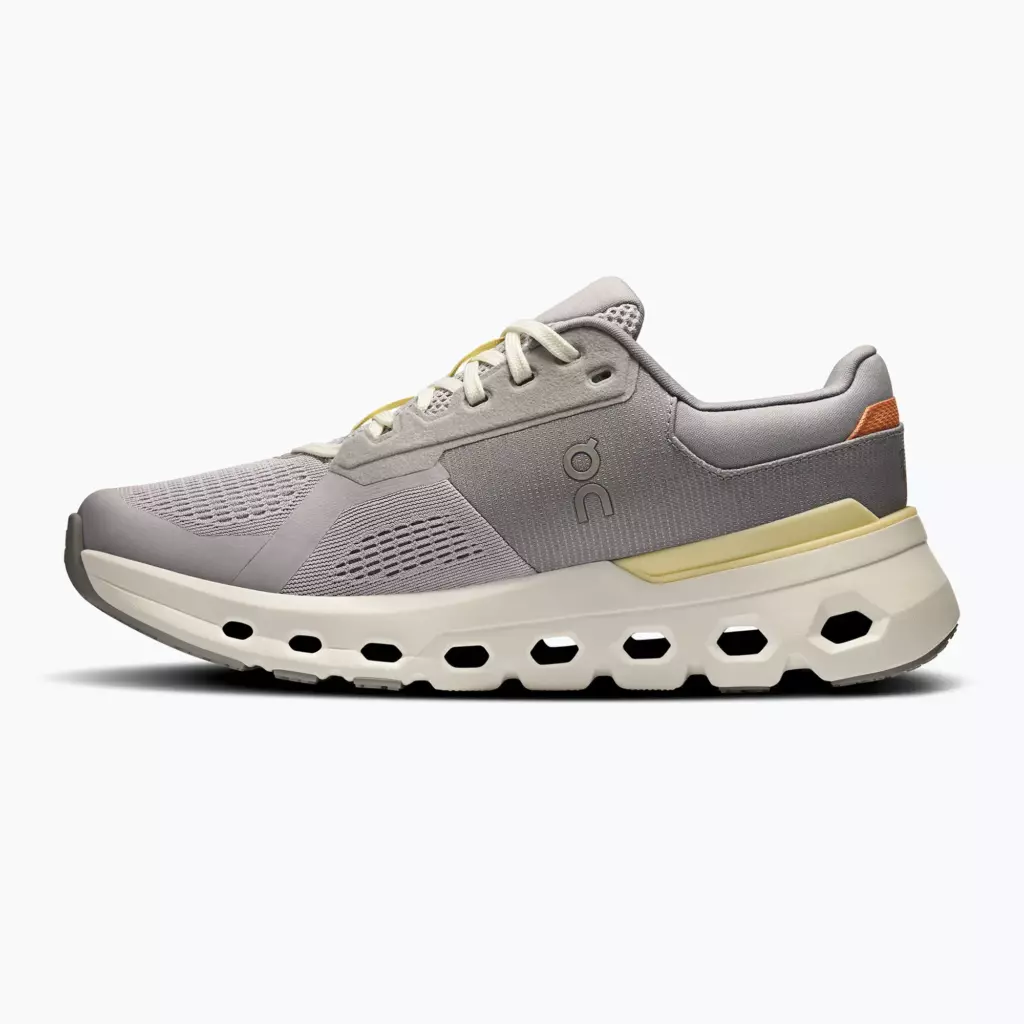 Женские Кроссовки для бега On Cloudrunner 2 lilac/ivory