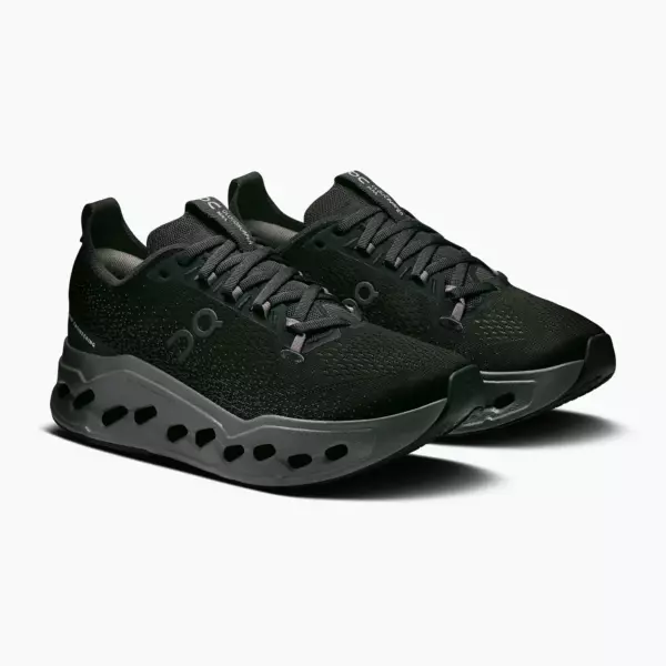Женские Кроссовки для бега On Cloudsurfer Max black/eclipse