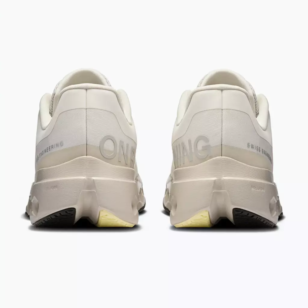 Кроссовки для бега On Cloudsurfer Next ivory/silver